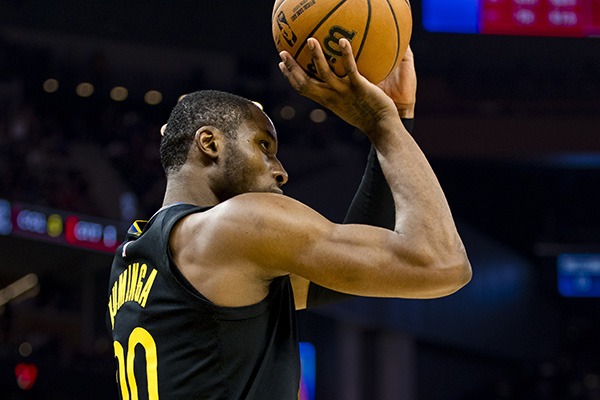 从<a href=/lanqiubisa/cavs/ target=_blank class=infotextkey>骑士</a>到太阳的蜕变！凯文-约翰逊以自身经历开导库明加