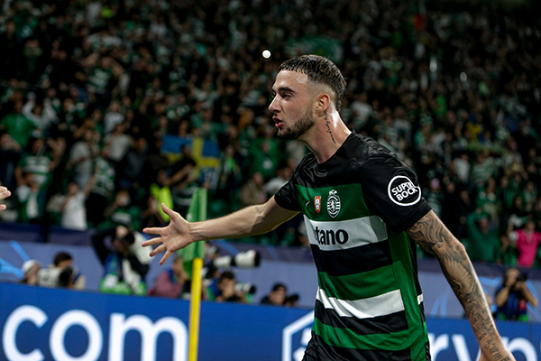 《记录报》:利物浦、拜仁争抢德巴斯特,后者视其为于帕接班人